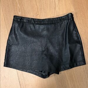 Iris Classic Black Faux Leather Skort